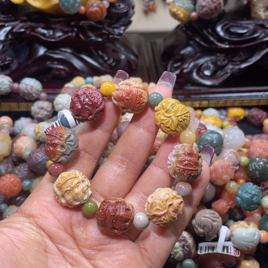 石英质玉手链未镶嵌