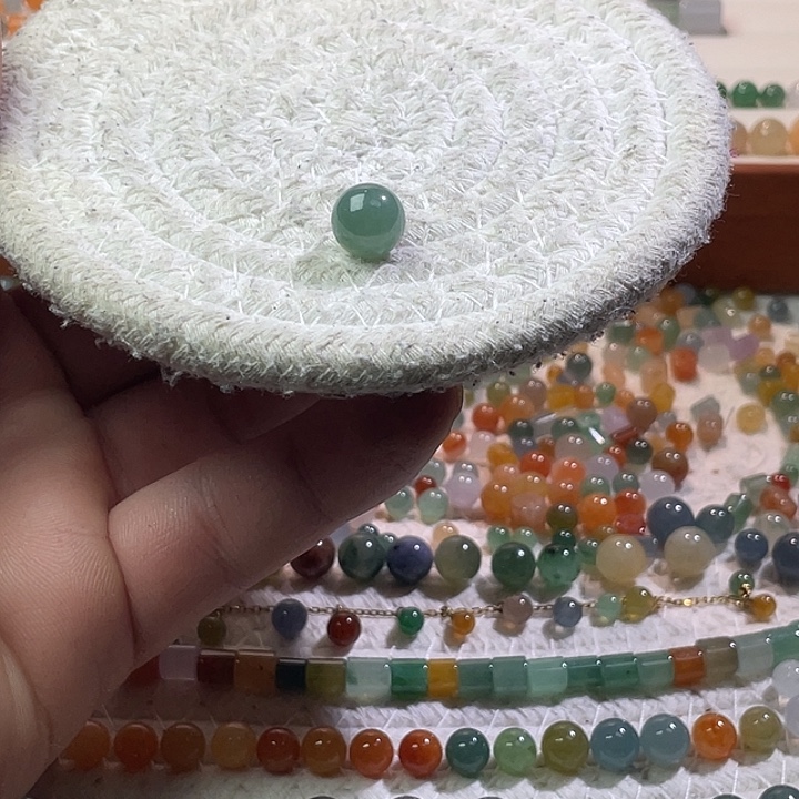 翡翠散珠未镶嵌定制翡翠卡10
