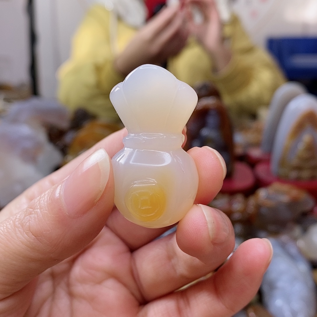 玛瑙/玉髓颈饰未镶嵌