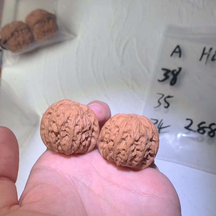 文玩核桃吊坠39房山无药磨盘35号