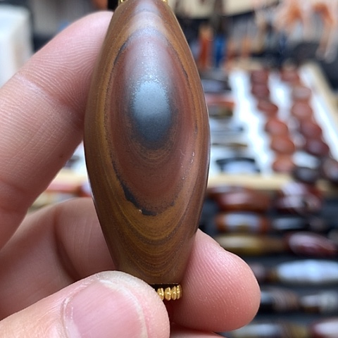 玛瑙/玉髓颈饰合金