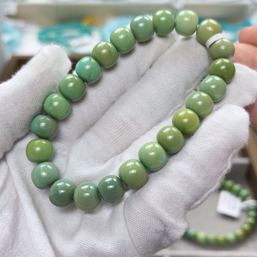 绿松石绿松石未镶嵌