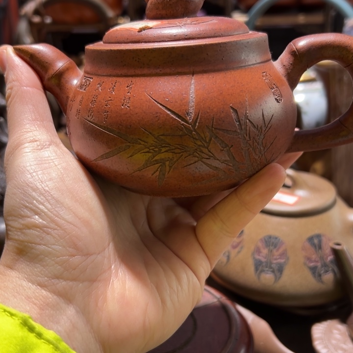 紫砂茶壶紫砂壶收藏起来了！