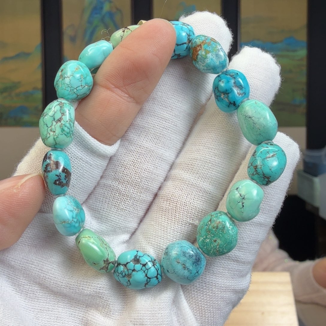 绿松石未镶嵌珠宝奇石