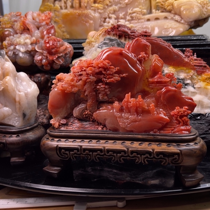 寿山石齐聚兰山摆件