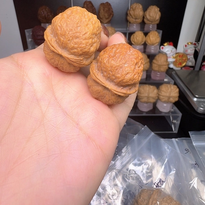 文玩核桃吊坠271号35尺寸虎头蛙