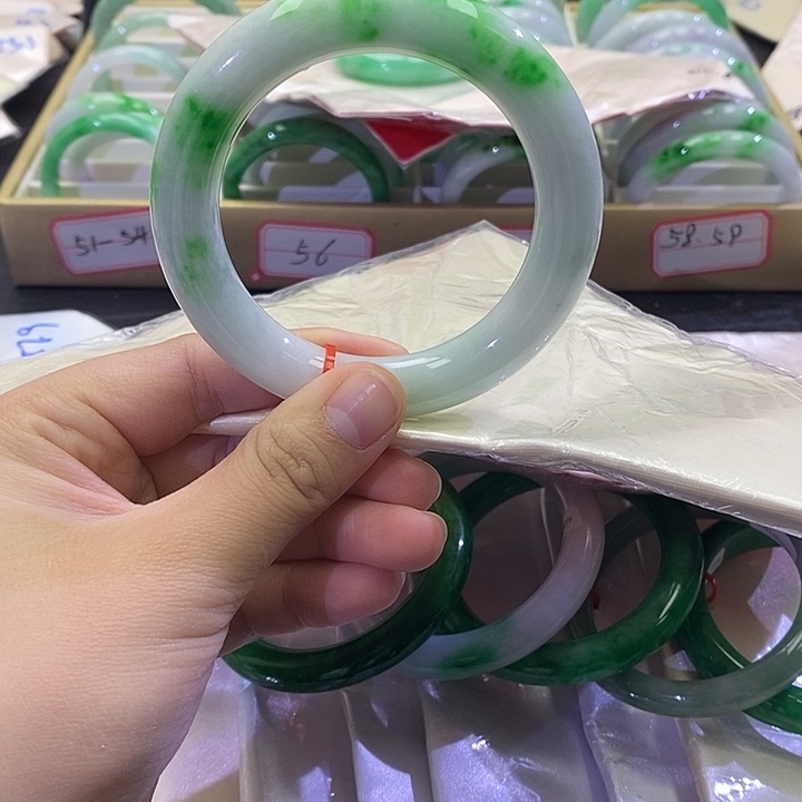 曾***经以闪购为准一物一图