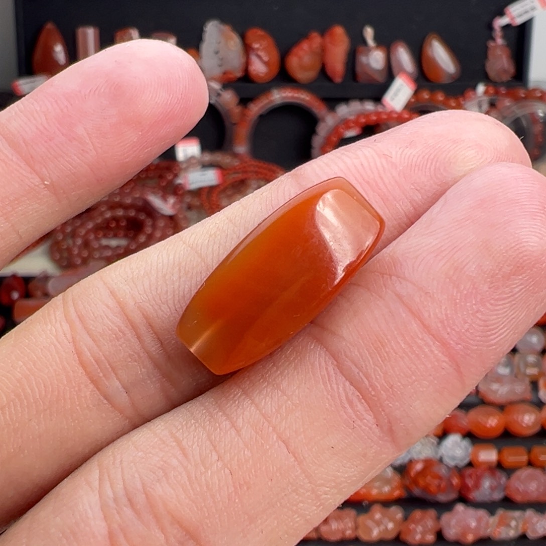 南红玛瑙未镶嵌颈饰勒子