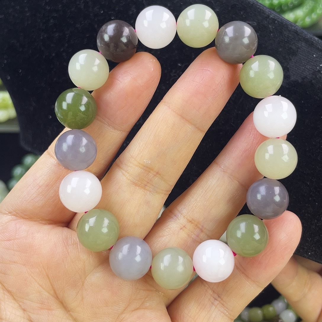 和田玉未镶嵌手链