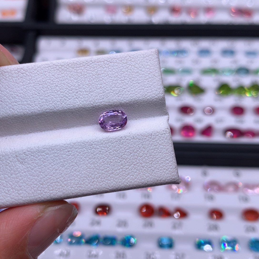 蓝宝石珠宝奇石未镶嵌