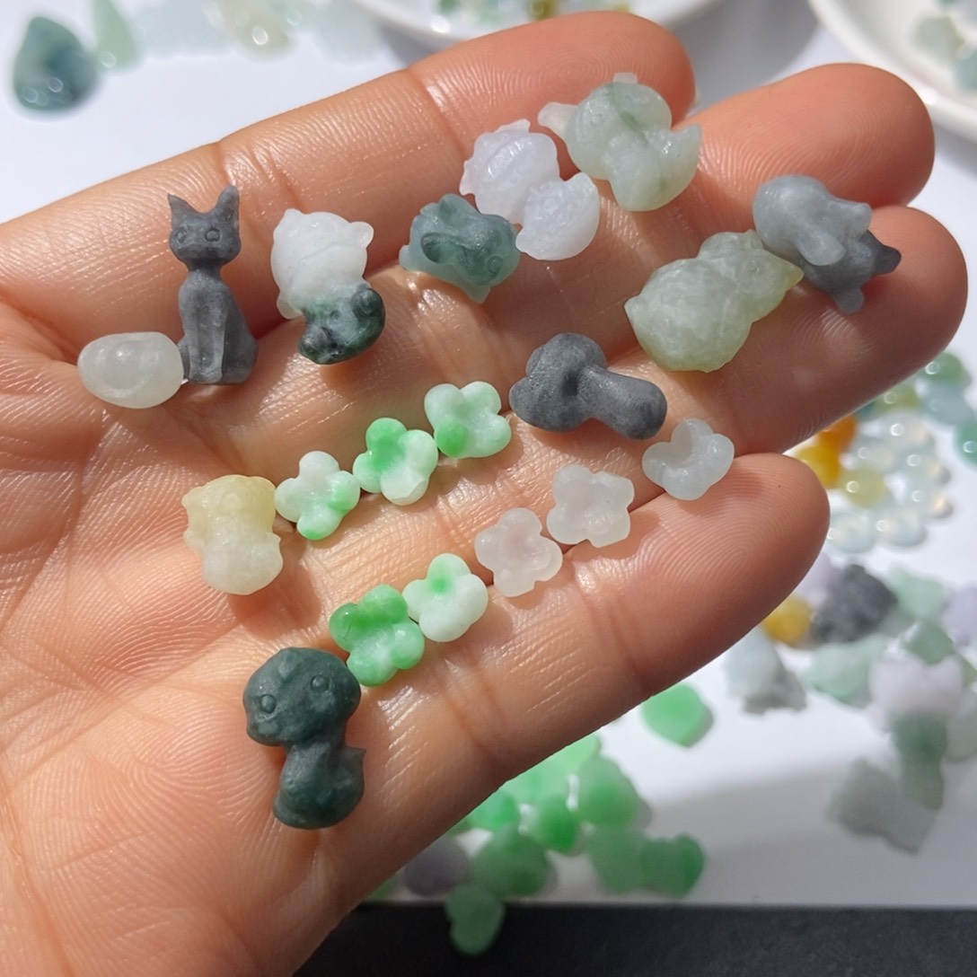 定制翡翠未镶嵌单个价格