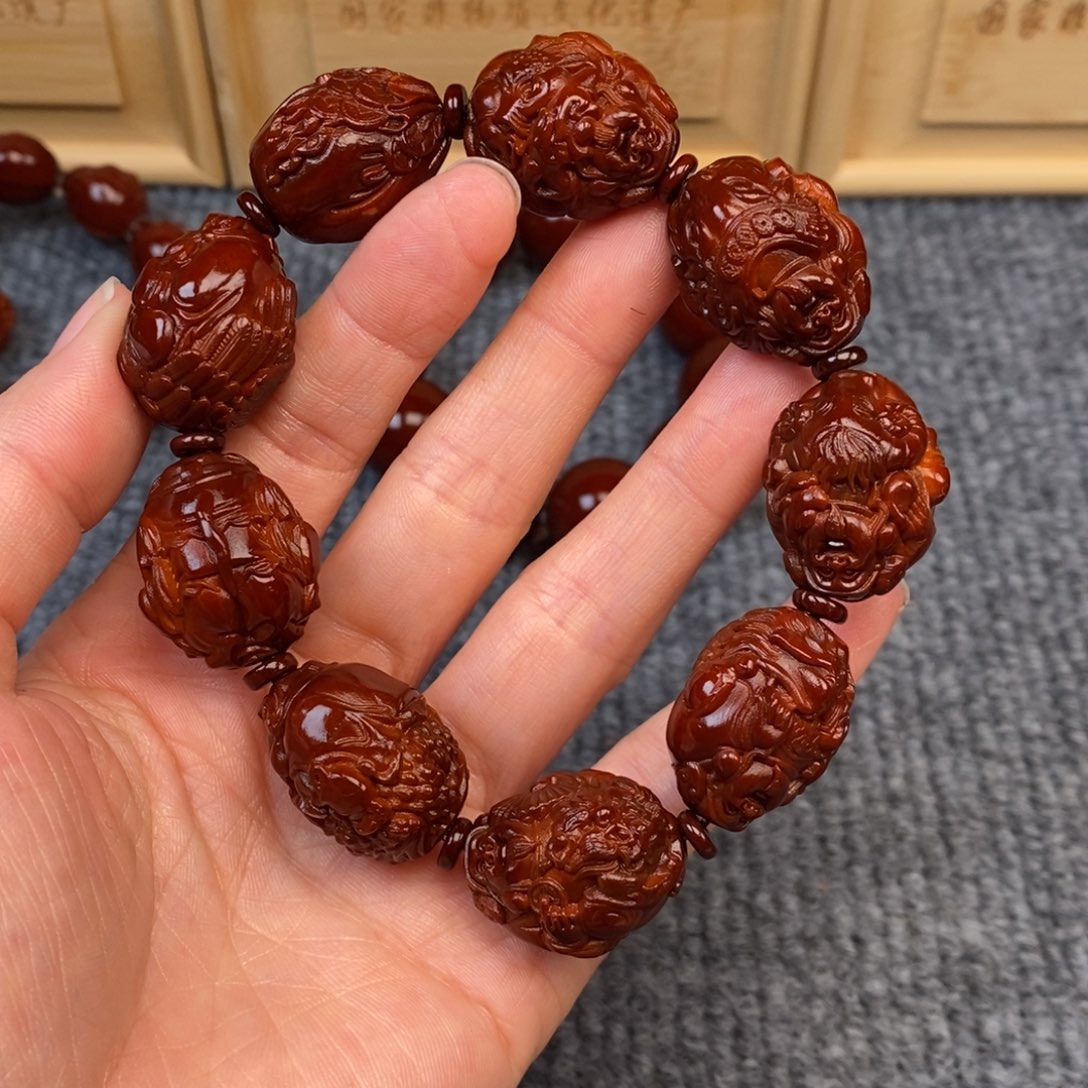 手串/手链橄榄核瑞兽财神