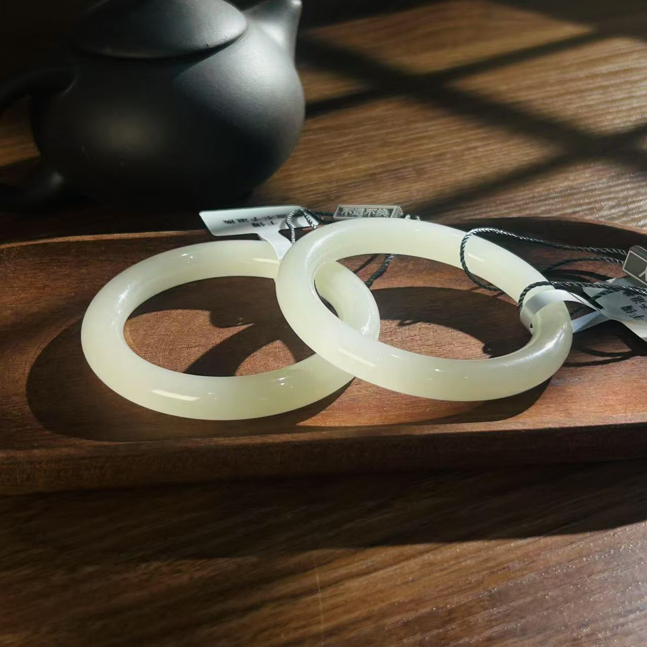 【缺货】和田玉蜂蜜水圆条手镯多样性发一(53-60#)9*10