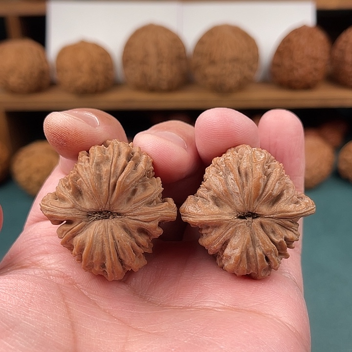 把件文玩核桃文玩核桃平谷原生态四座楼35/35.2