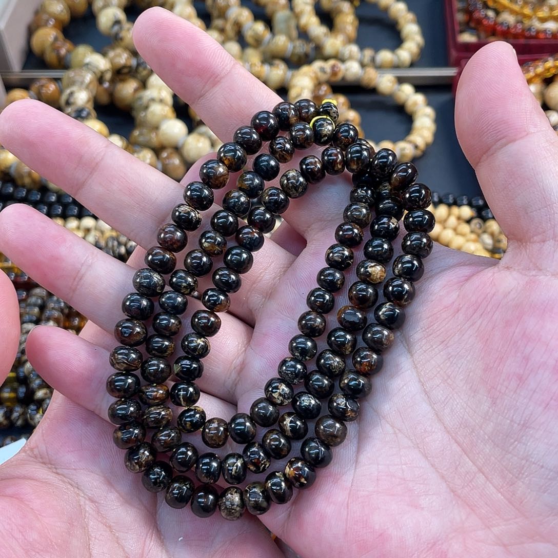 琥珀未镶嵌裸石7mm黑花