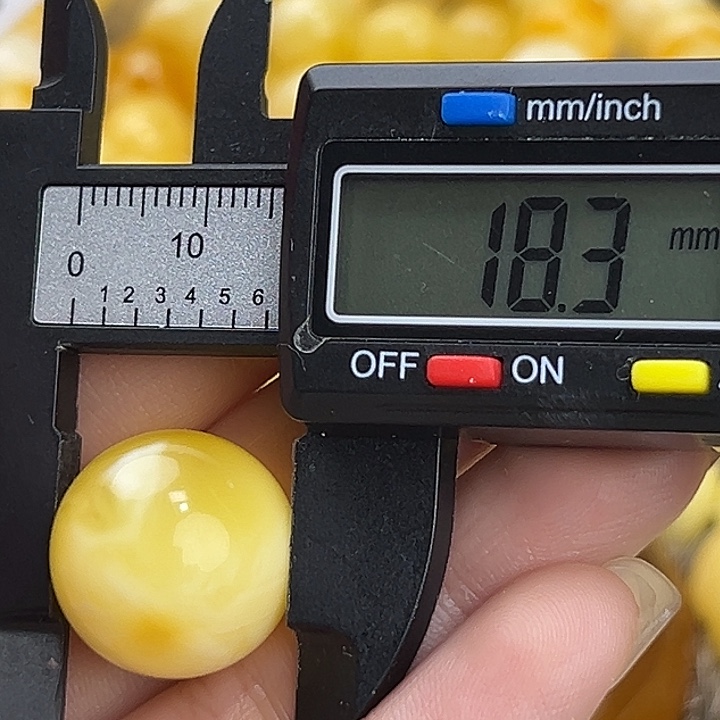 蜜蜡未镶嵌裸石蜜蜡466