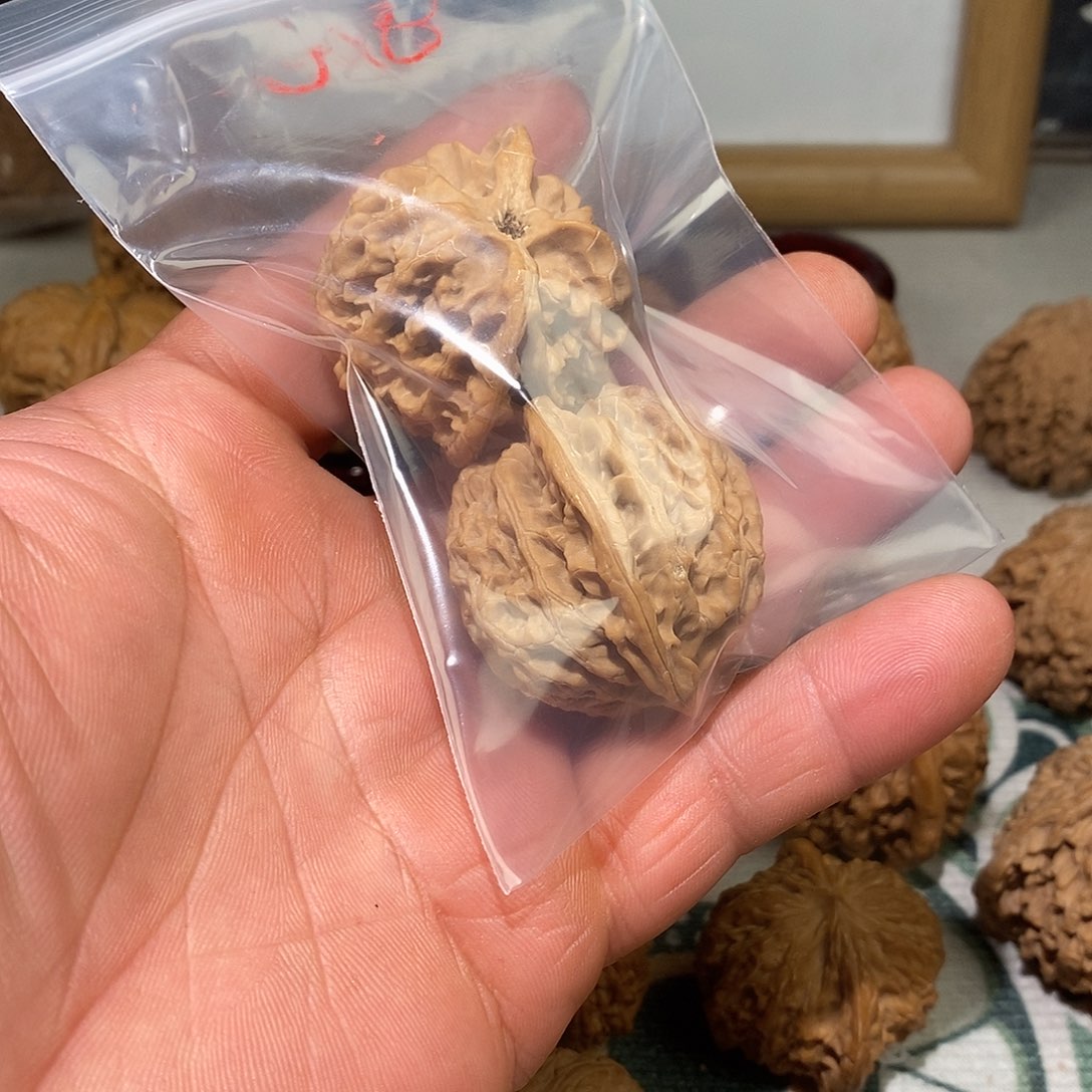 文玩核桃把件J*E38尺苹果园