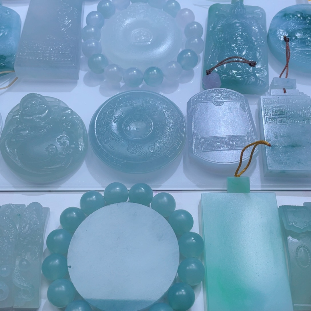 定制翡翠未镶嵌客服链接