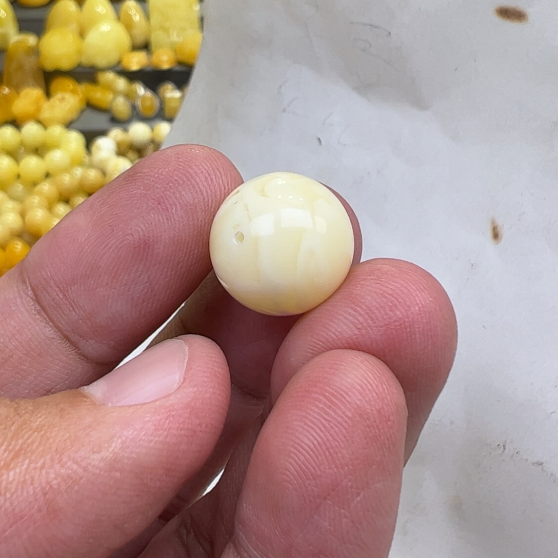 【闪购商品】琥珀裸石未镶嵌14➕1.88克