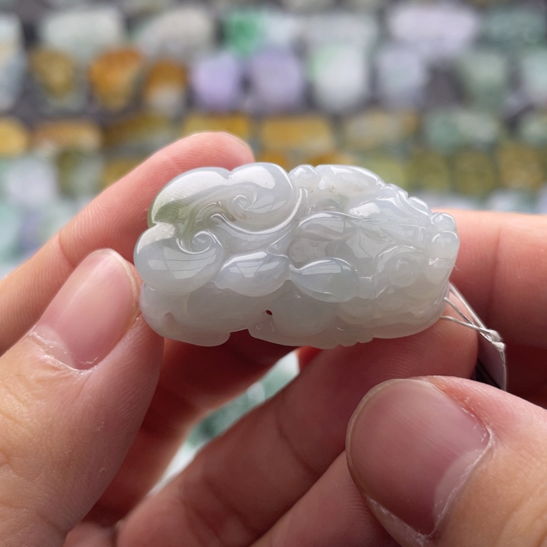 翡翠未镶嵌颈饰貔貅5