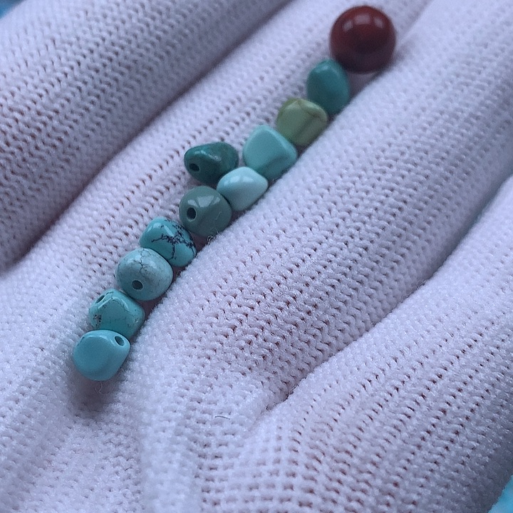 南红玛瑙未镶嵌珠宝奇石
