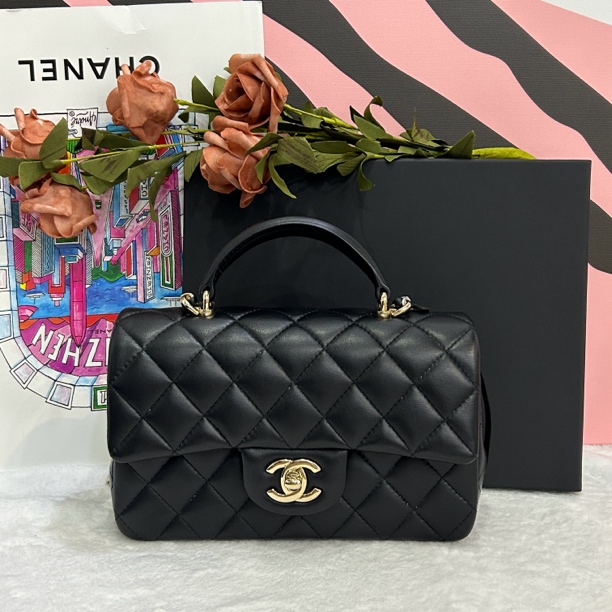 99新 Chanel/香奈儿 23A黑金羊皮手柄大mini 