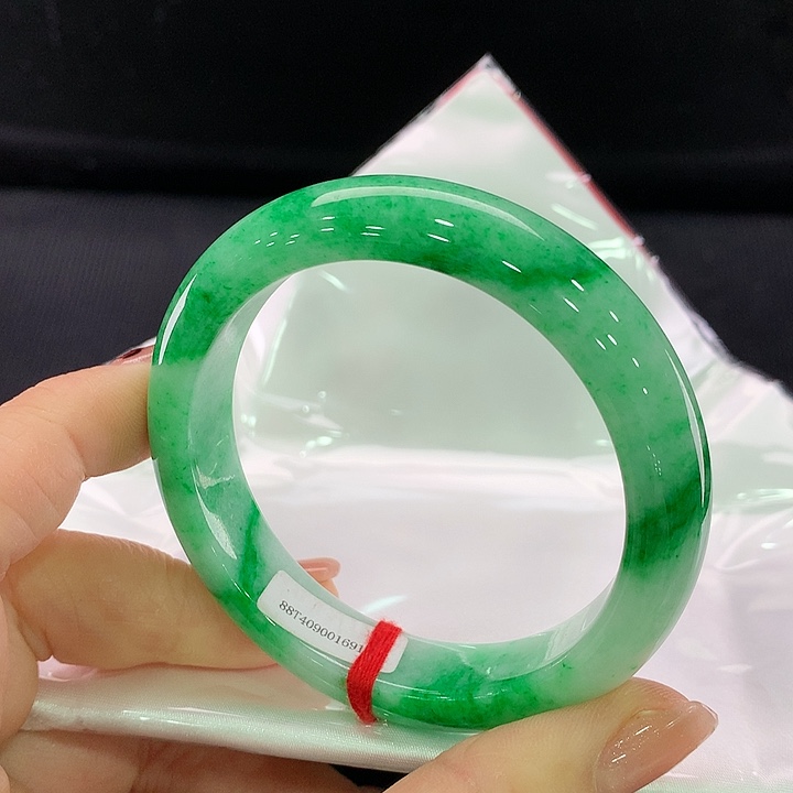 翡翠手镯未镶嵌正圈54-55