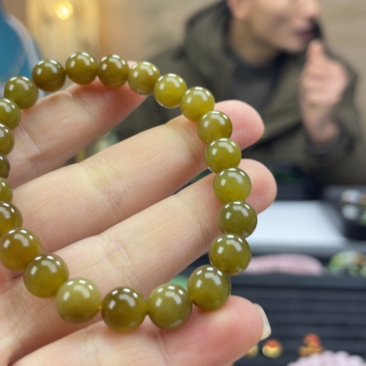 和田玉未镶嵌耳饰