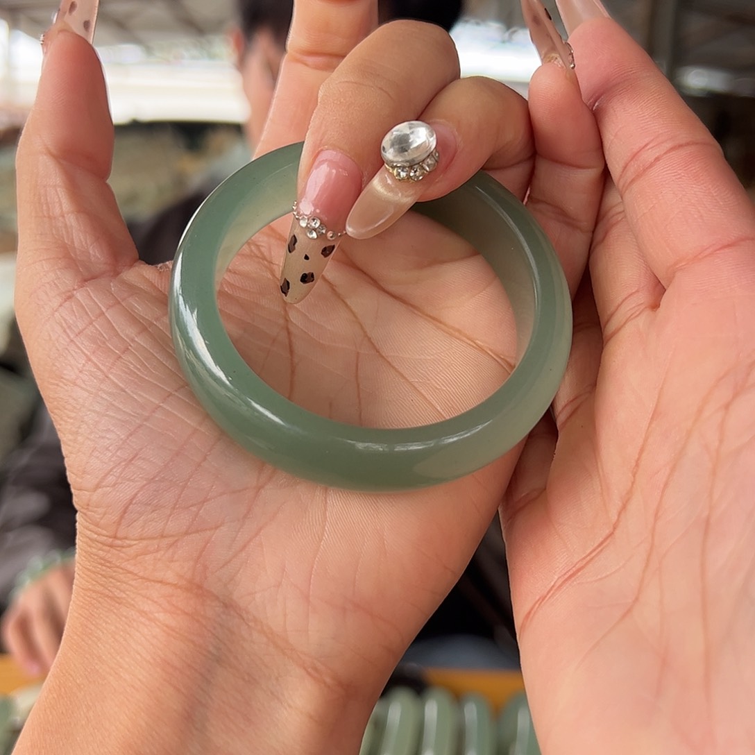 绿东陵冰晴水手镯