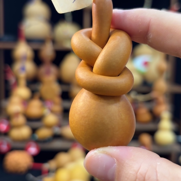 直播间，一物一拍，