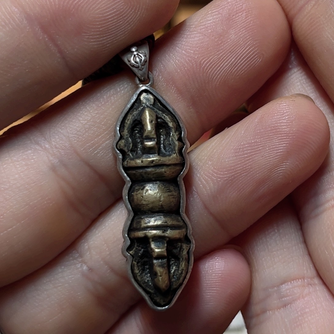 古***）藏传着古老文明与古老