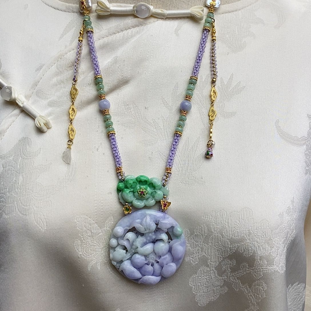 翡翠颈饰未镶嵌天然