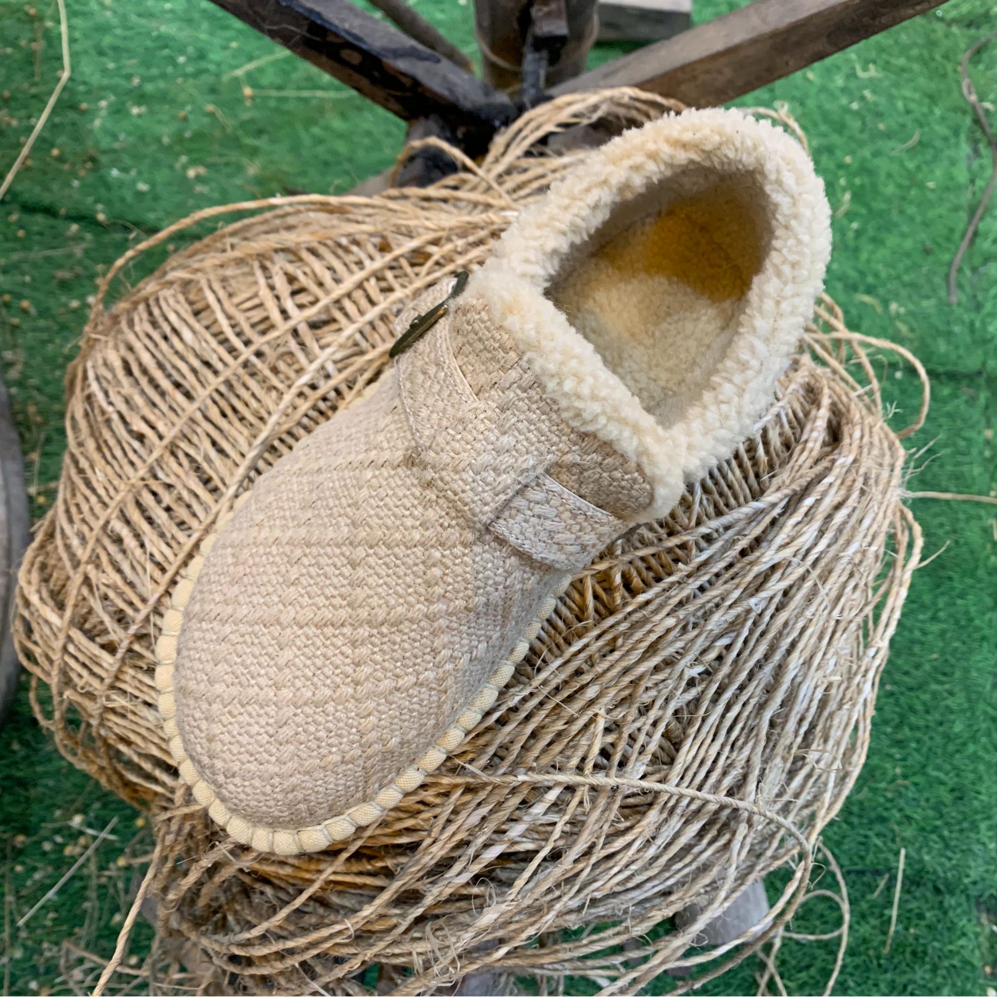 【双十二专享】汉麻手工编织秋冬加绒可调女款透气鞋2512