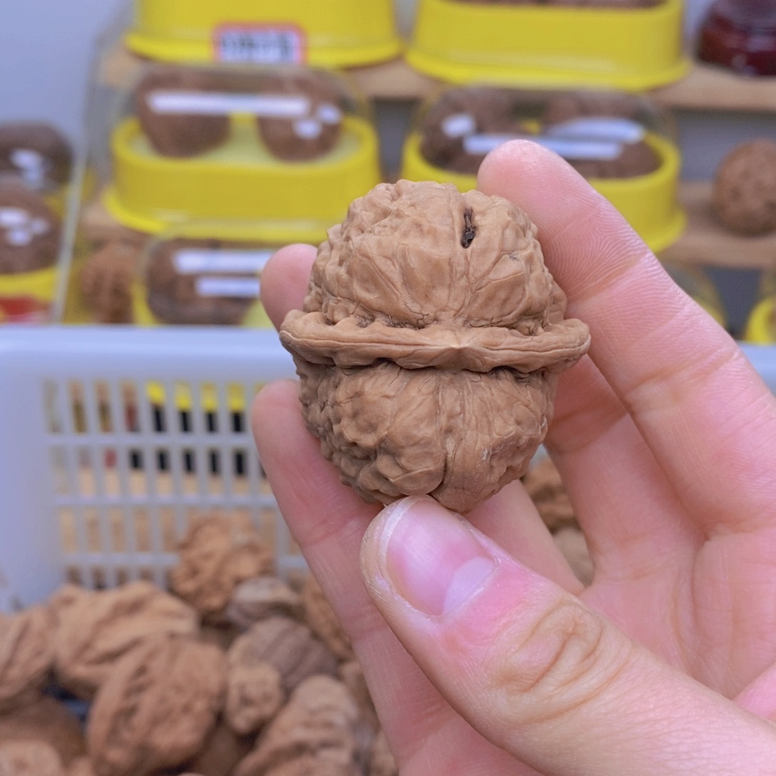 吊坠文玩核桃鲁**吃