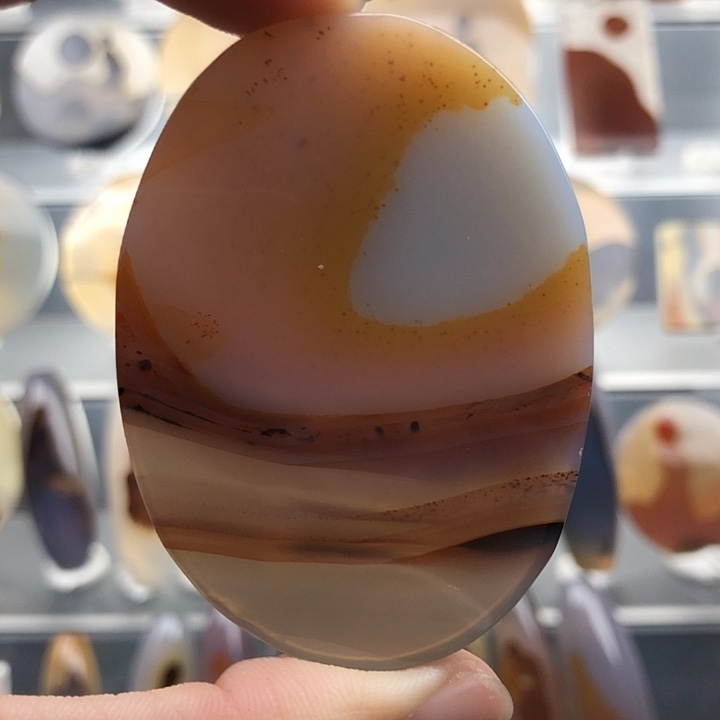 玛瑙/玉髓未镶嵌颈饰144微瑕