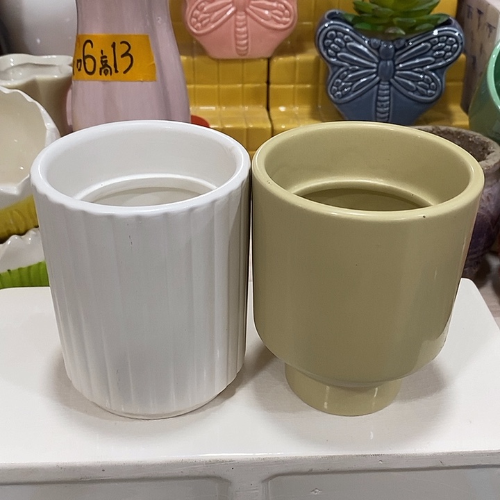 摆件陶陶盆有孔 瑕疵针孔漏釉介意勿拍外口 8外高10