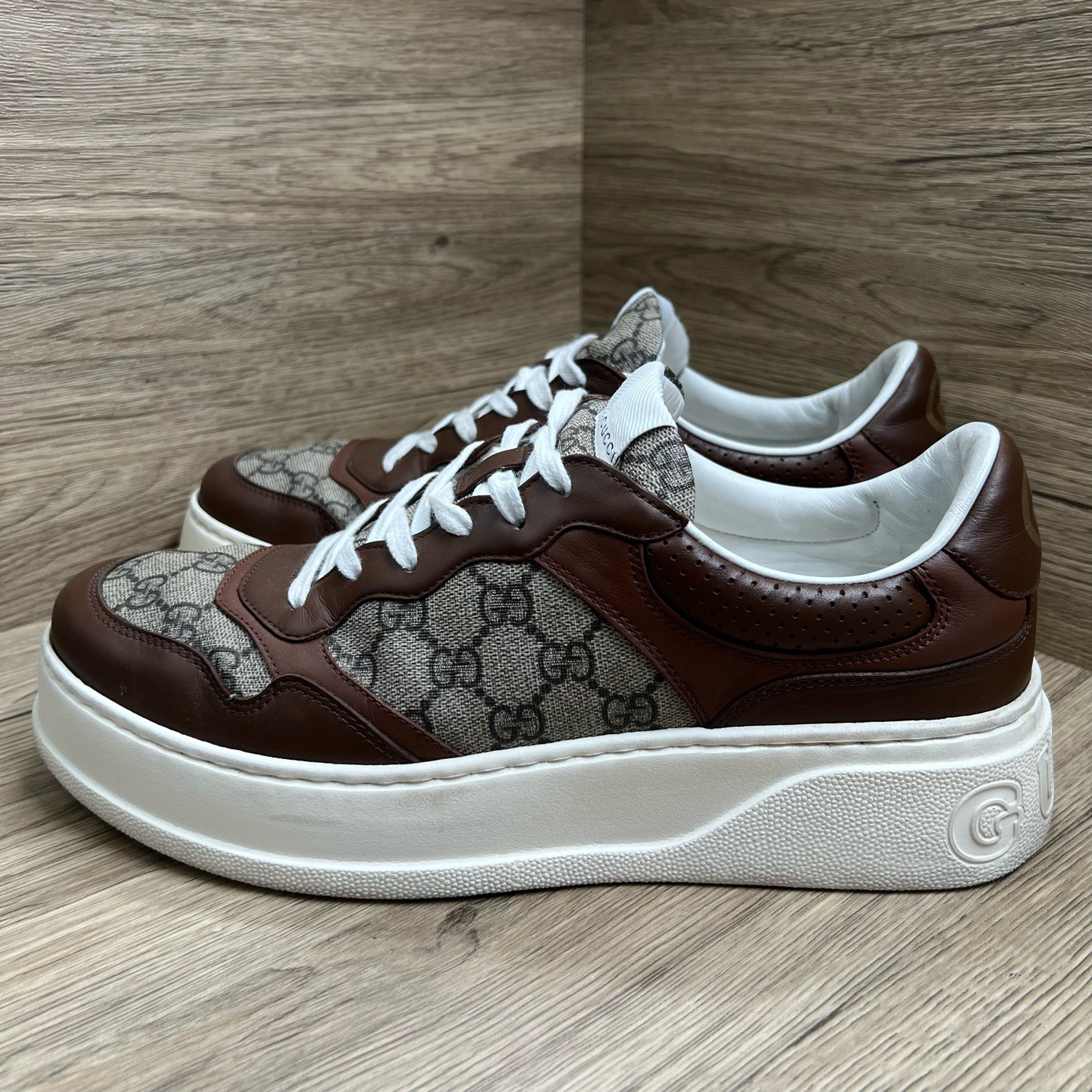 95新 GUCCI/古驰 Chunky B 白棕饼干鞋 44.5码