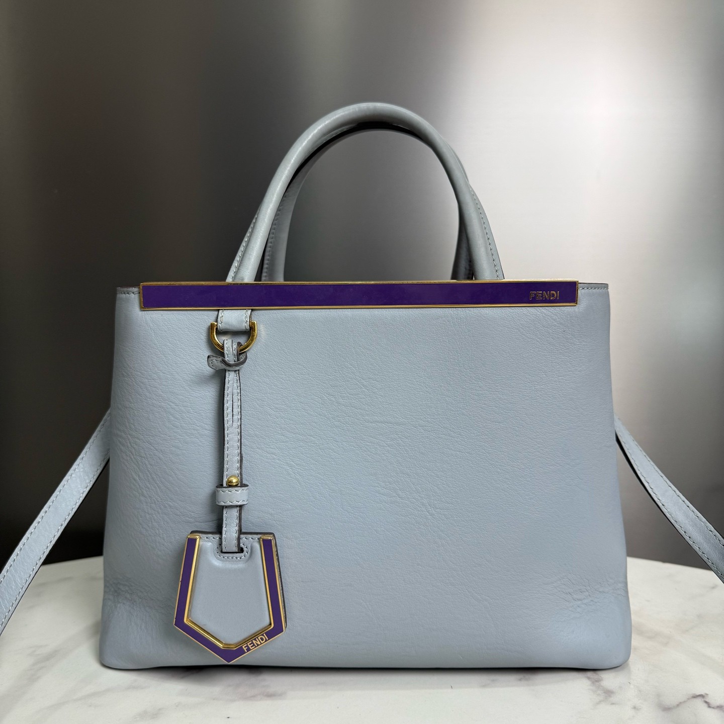 95新 FENDI/芬迪 小号 2jours雾霾蓝色金扣包购物袋手提16237641