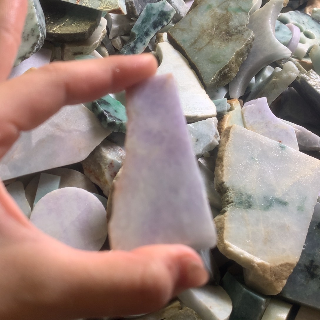 翡翠颈饰未镶嵌缅甸翡翠