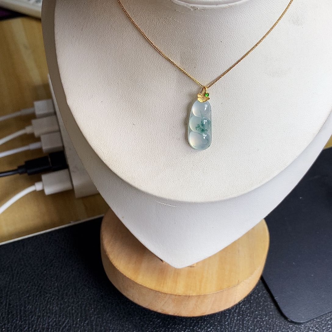 吊坠(不含链)未镶嵌翡翠福豆