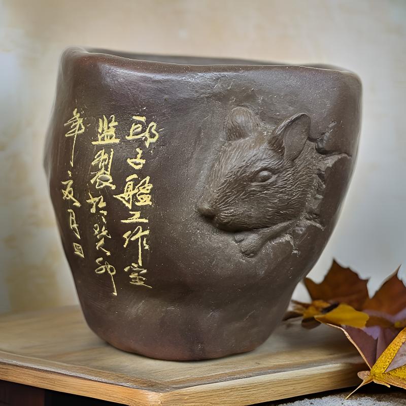 广西钦州坭兴陶茶杯手捏生肖老鼠杯省级大师邱子艋老师作品50毫升