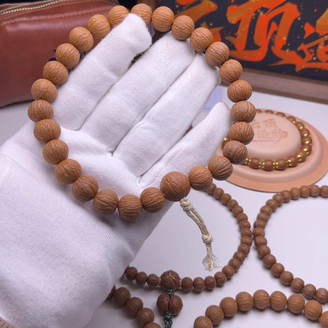 吊坠猴头核桃13.2凤羽