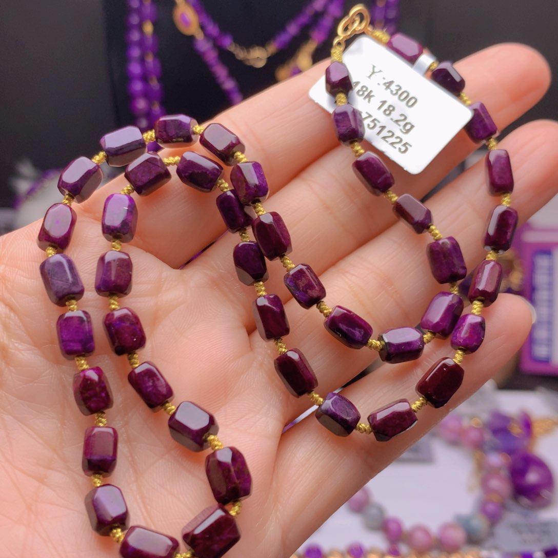 苏纪石（舒俱来）18K金镶嵌项链