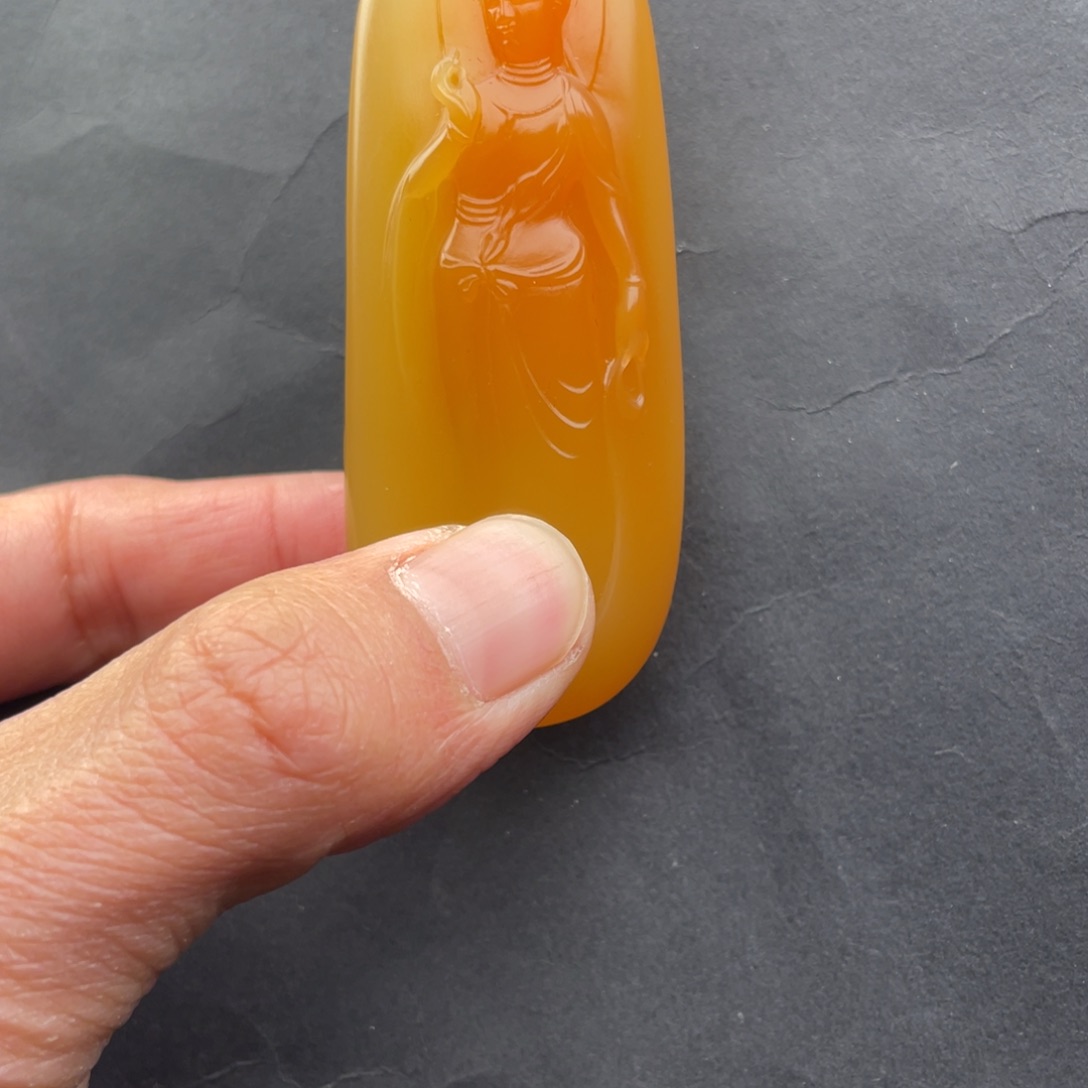 石英质玉黄蜡石挂件未镶嵌淡*