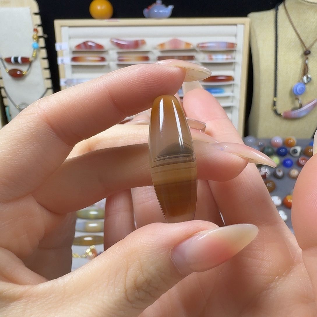 水***青玛瑙/玉髓未镶嵌颈饰