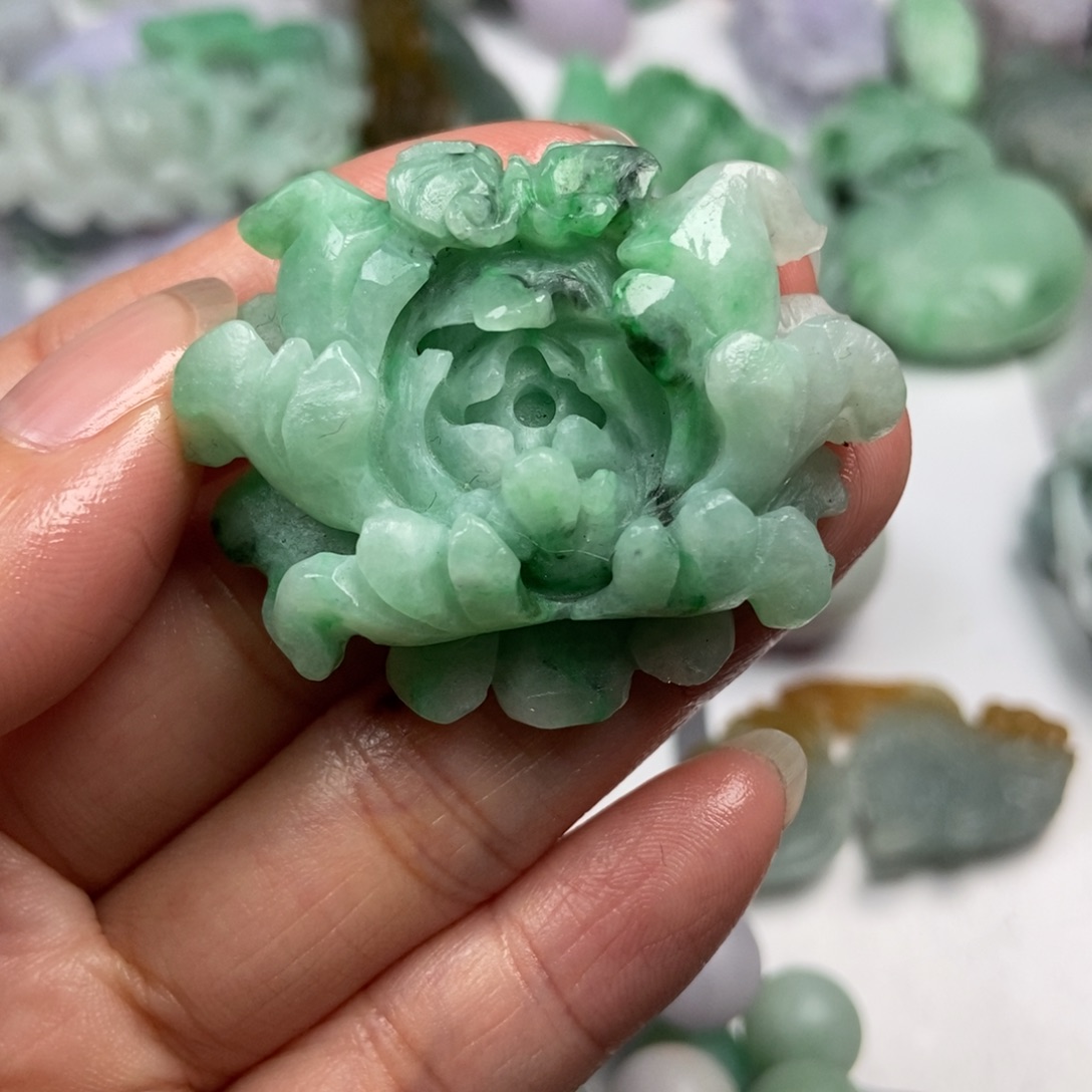 定制翡翠未镶嵌翡翠