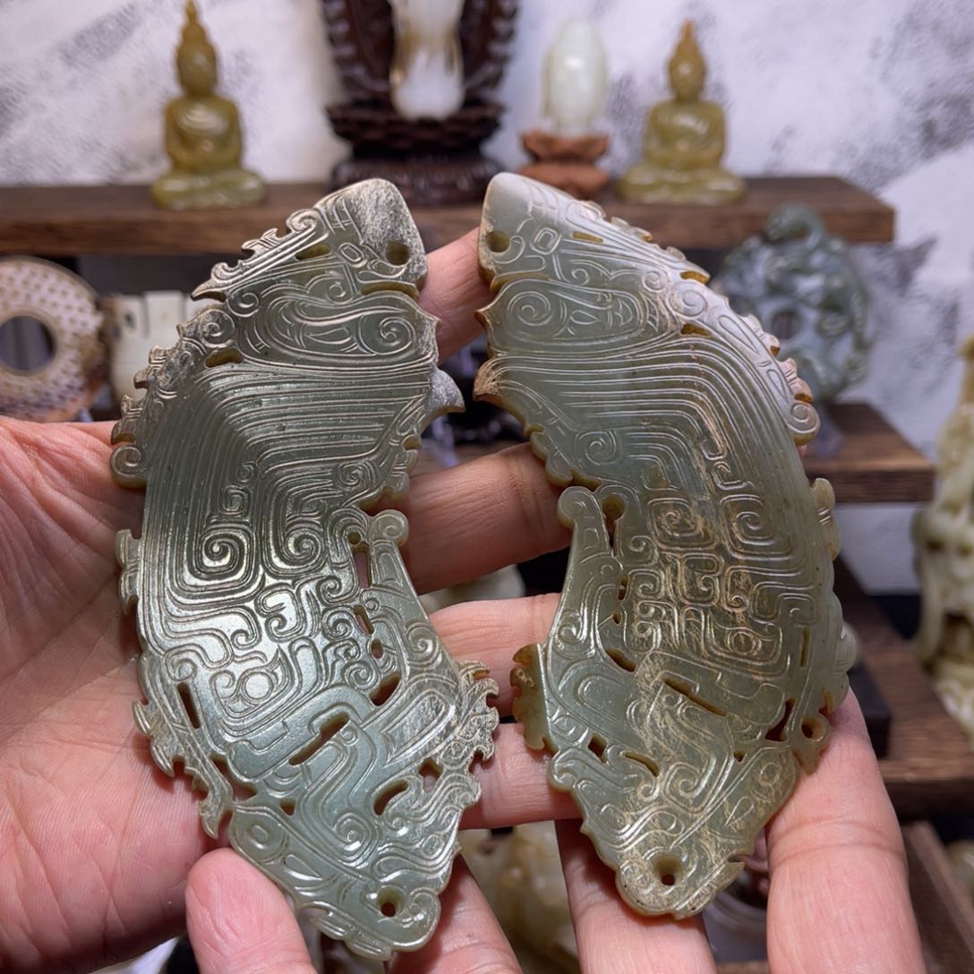 和田玉颈饰未镶嵌极***石