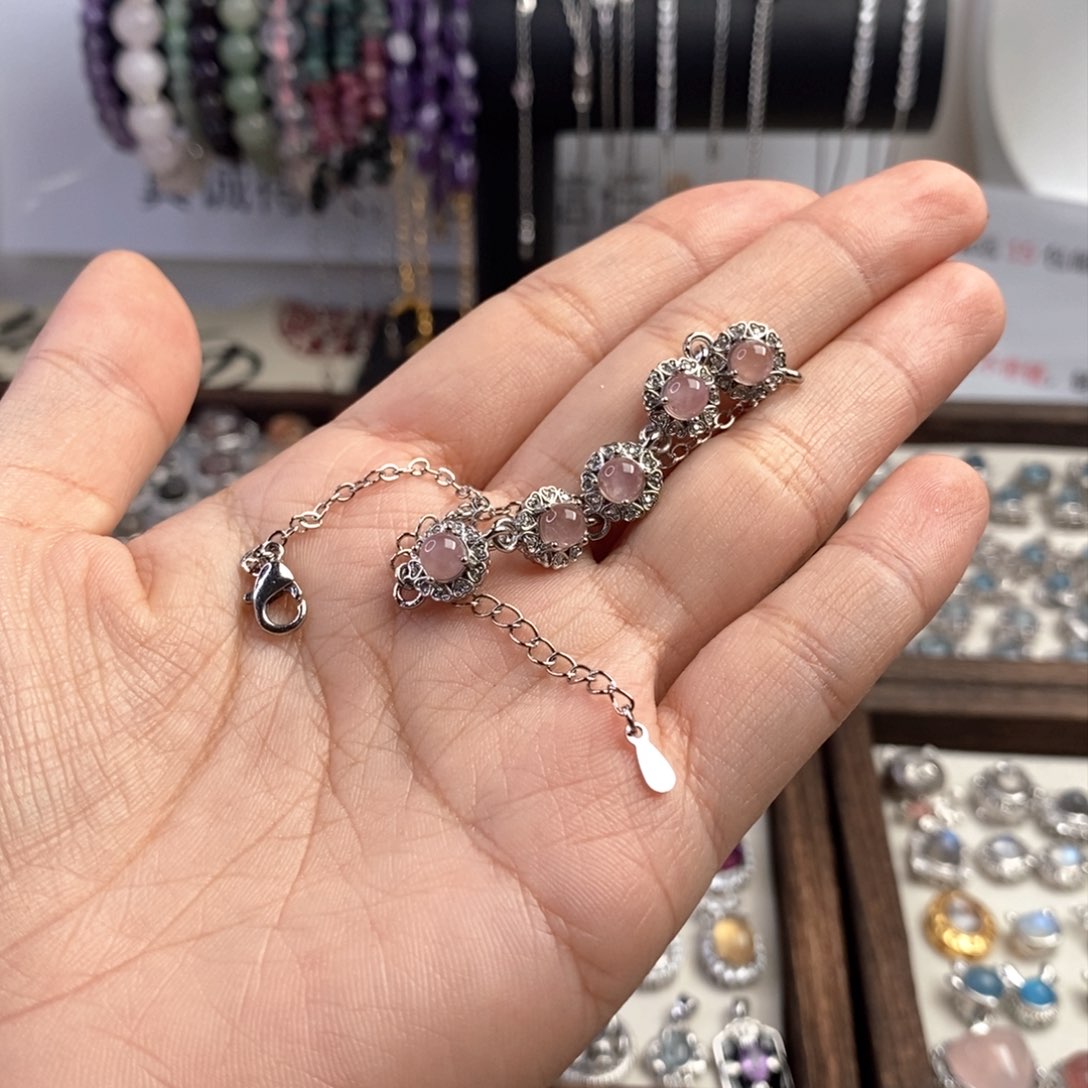 芙蓉石手链未镶嵌7**v手链