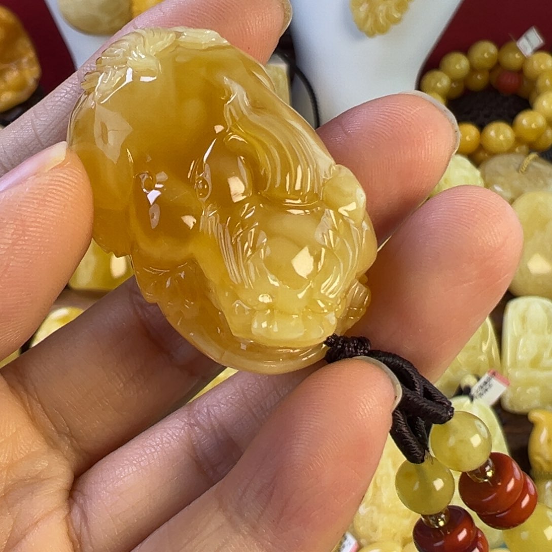 蜜蜡吊坠(不含链)未镶嵌