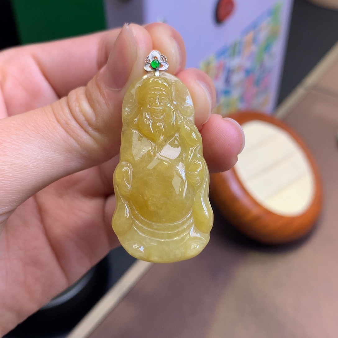 翡翠18K金镶嵌颈饰翡翠